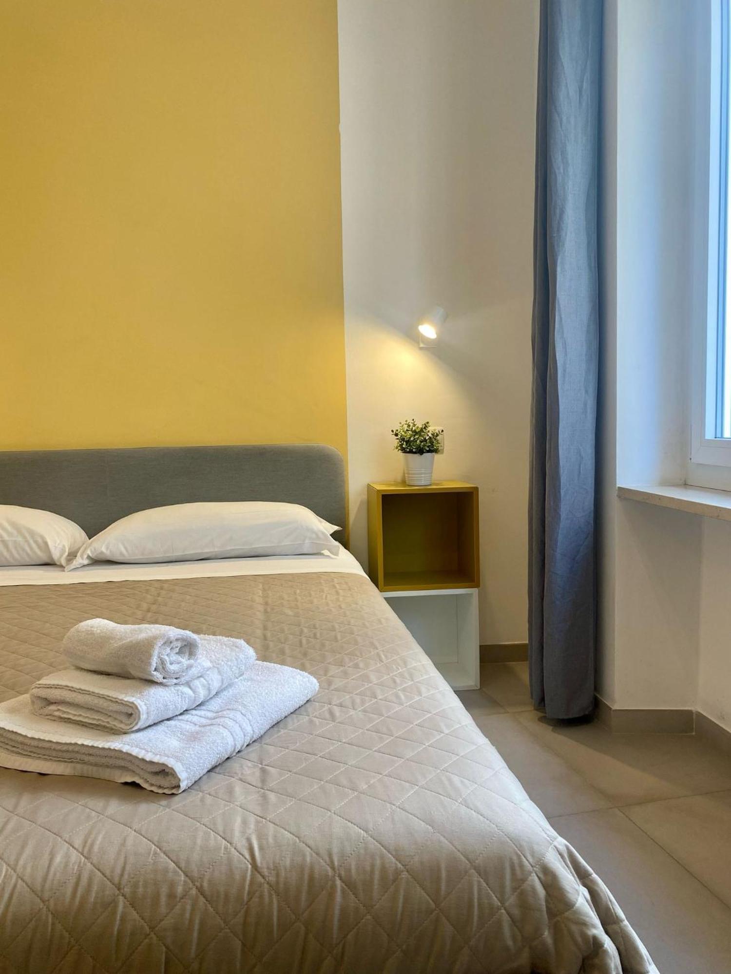 Istai Cagliari City Center Rooms ภายนอก รูปภาพ